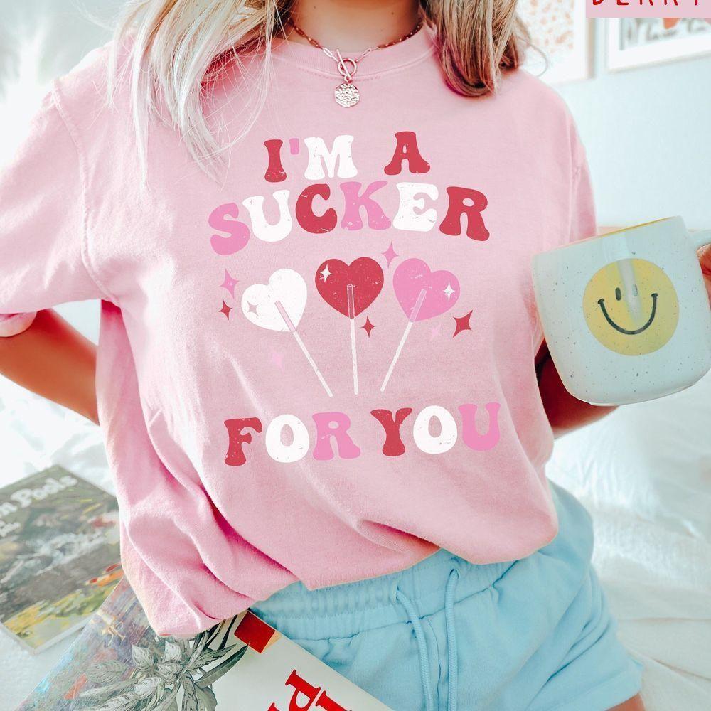 Retro Valentines Day 15 Vuitino Shirt